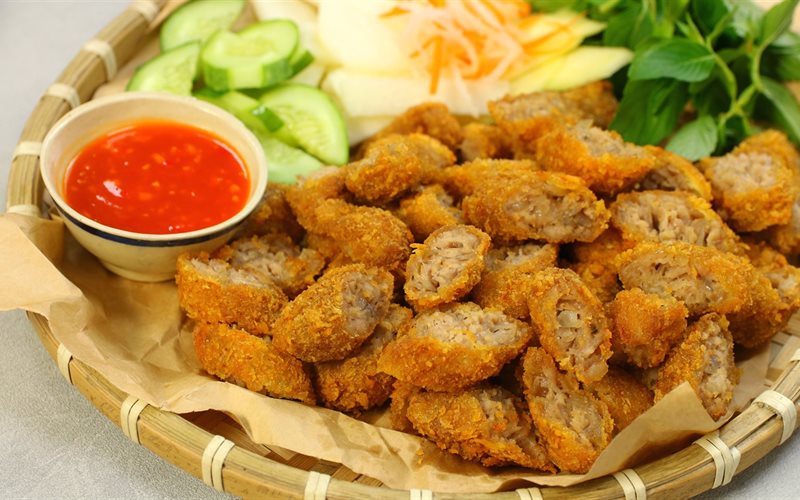 Nem chua rán Hà Nội
